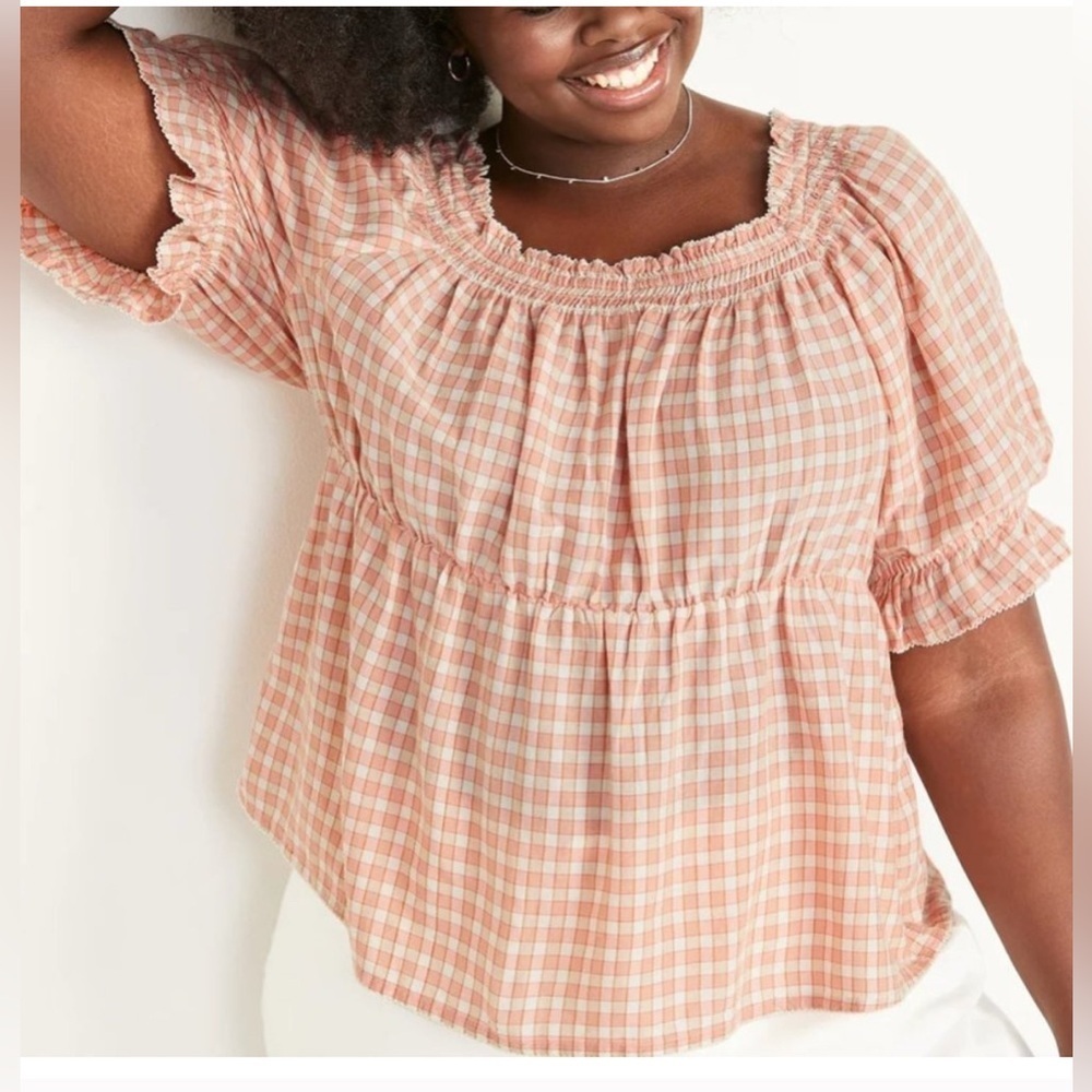 Old Navy Smocked Puff Sleeve Babydoll Top - Picture 3 of 10
